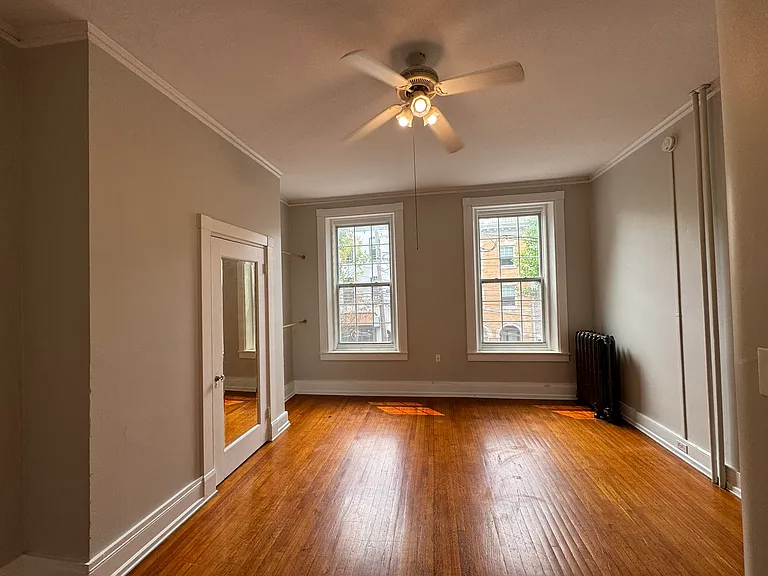 211 E King St #2 — Photo 18