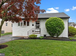 422 Jefferson Ave, Langhorne, PA 19047