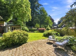 1611 Lynn Valley Rd, North Vancouver, BC V7J2B5