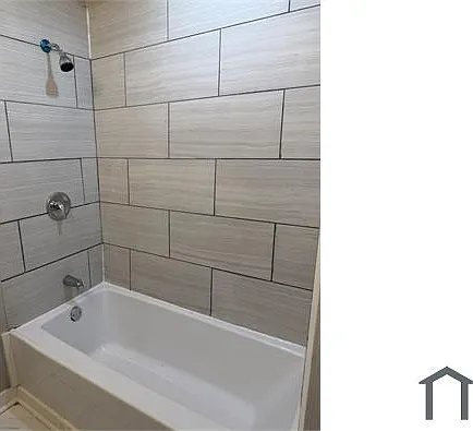 3678 Venus Pl NW — Photo 2