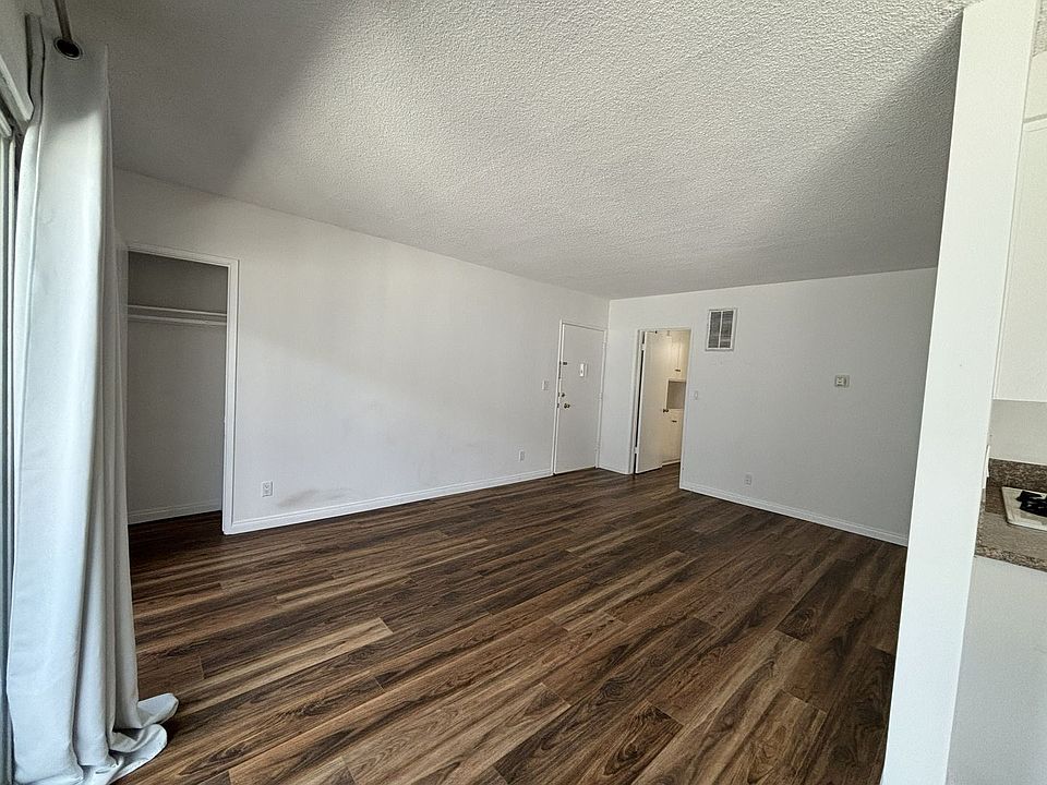 1st image of 11707 Kiowa Ave APT 7