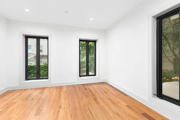 Rented by Corcoran | media 13