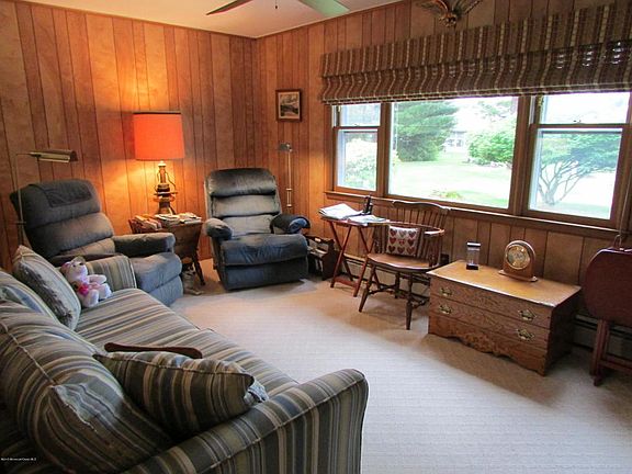 5th image of 1 Zeeland Dr