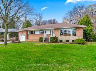 1546 Lorne Wood Rd, Mississauga, ON L5H3G3