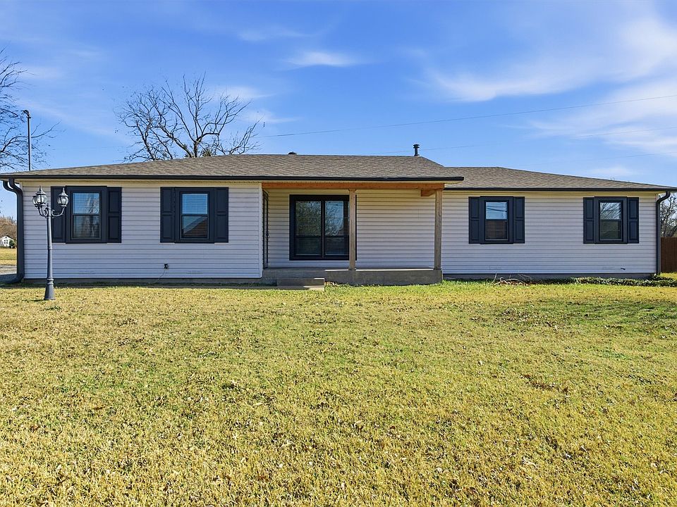 1st image of 2805 Rex Cruse Dr