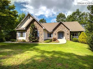 484 Liberty Landing Dr, Fleetwood, NC 28626
