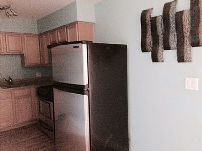 1st image of 1415 W Lunt Ave APT 204