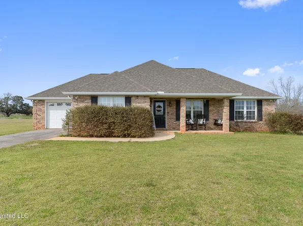 164 Grady Brown Rd, Lucedale, MS 39452