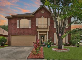 4915 Dove Springs Dr, Houston, TX 77066