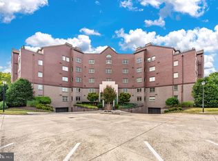 104 Mercer Ct APT 13-1B, Frederick, MD 21701