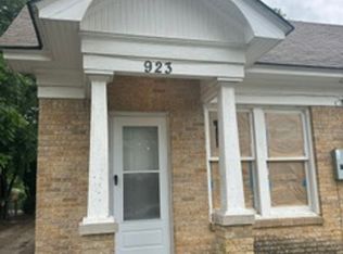 923 Sunset Ave, Dallas, TX 75208