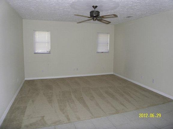 3rd image of 849 SE Sweetbay Ave