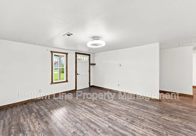10317 State Highway 42 — Photo 22