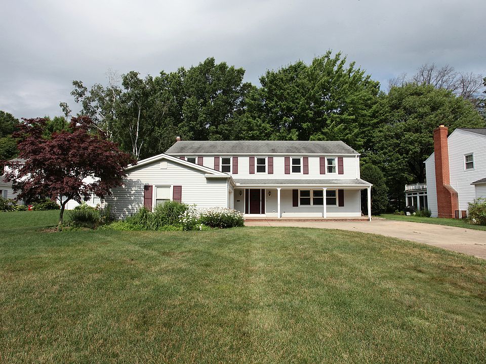 1st image of 618 Revere Dr