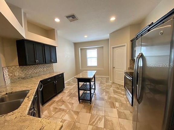 2nd image of 6021 Gannetdale Dr