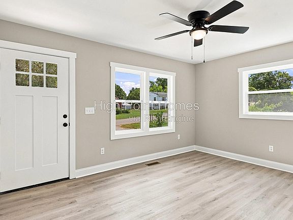 3rd image of 5225 Fagan St