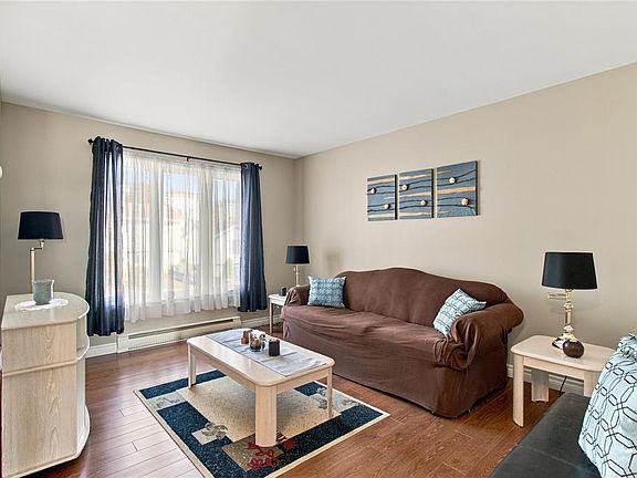 4th image of 39 Edgecombe Drive