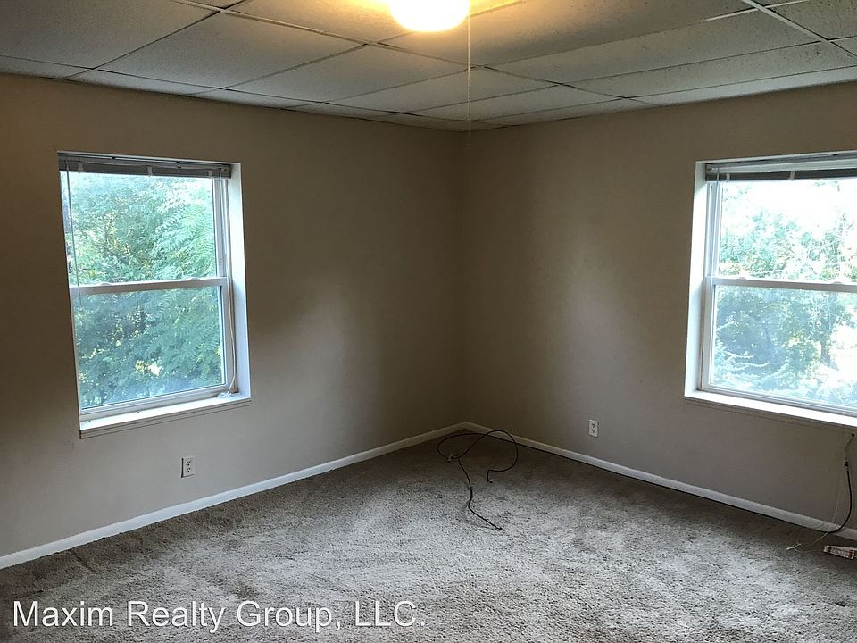 1st image of 400 W 19th Ave APT 15