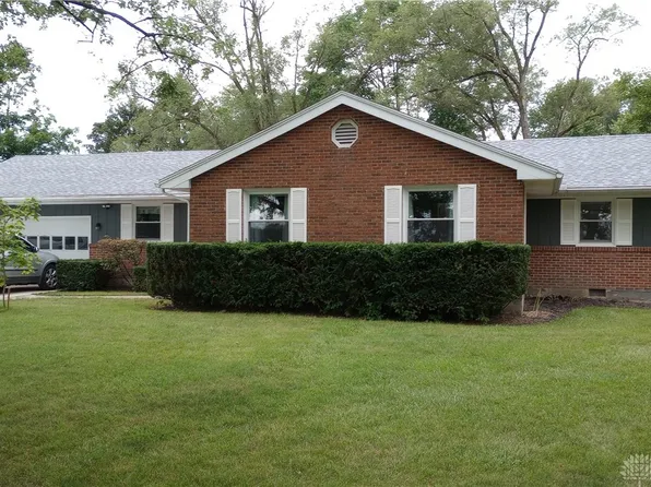 10881 Arlington Rd, Brookville, OH 45309