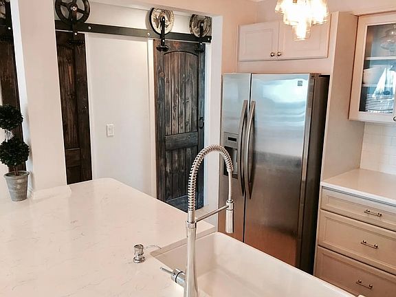 3rd image of 703 O St #703