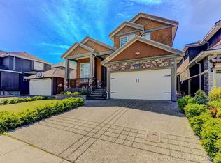 6629 127a St, Surrey, BC V3W1M7