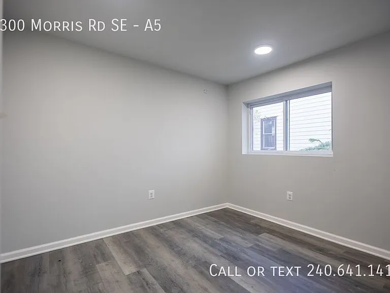 1300 Morris Rd SE #A5 — Photo 5