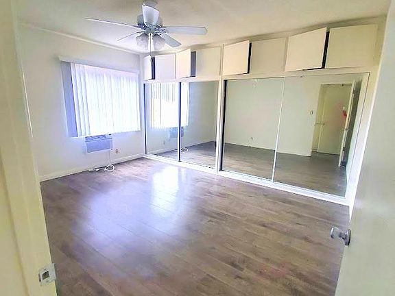 3rd image of 2320 Glendale Blvd #2141