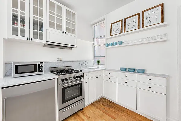 Sold by Town Residential | media 8