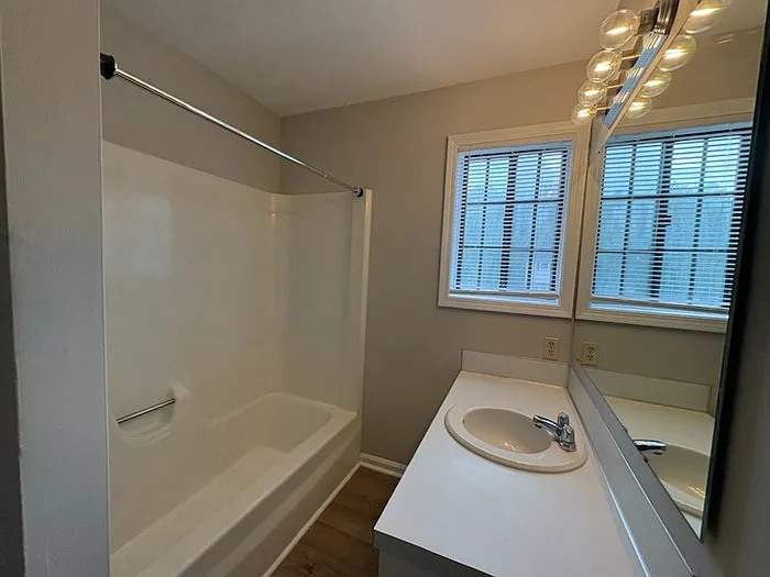 1110 Arbor Dr #6 — Photo 13