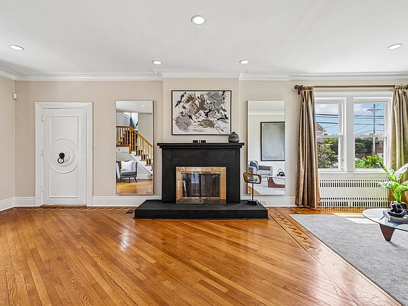 4th image of 708 79th St
