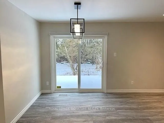 5749 Lakeshore Rd #1 — Photo 11