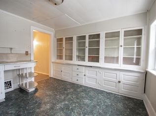 127B Woodlawn Ave, Green Bay, WI 54303