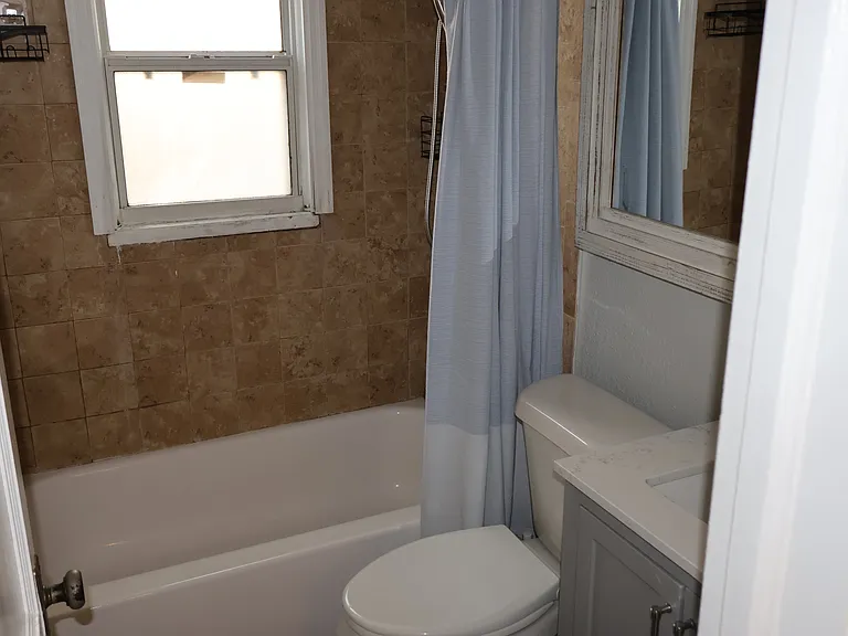 3811 S Drexel Ave — Photo 13