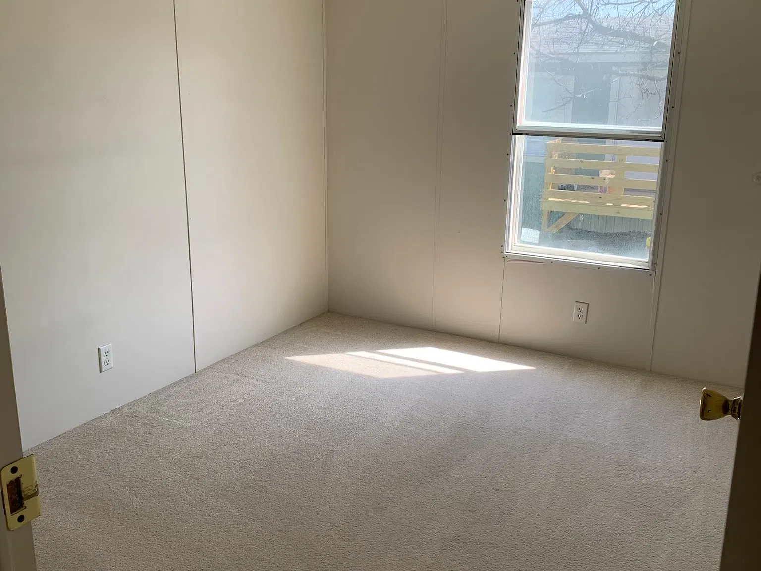 2 bed, 900 sqft, $1,200 — Photo 2