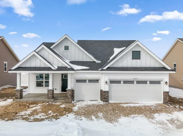 7533 Lotus Ln, Lino Lakes, MN 55038
