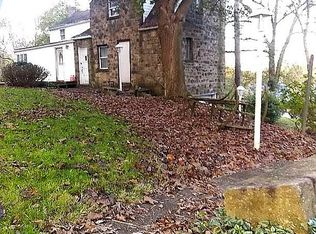 4034 Greenwood Rd, New Kensington, PA 15068