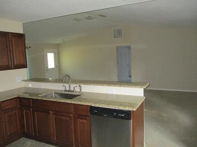11185 Fairbanks Grant Rd W — Photo 11