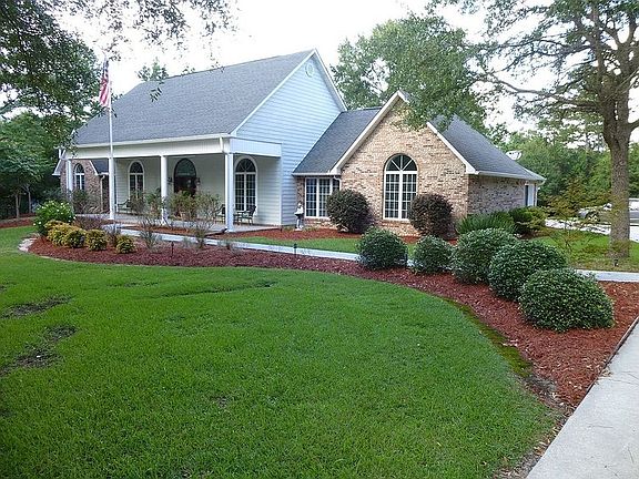 5th image of 16510 Heath Dr