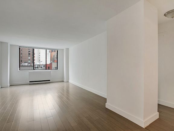 3rd image of 200 E 33rd St APT 7H