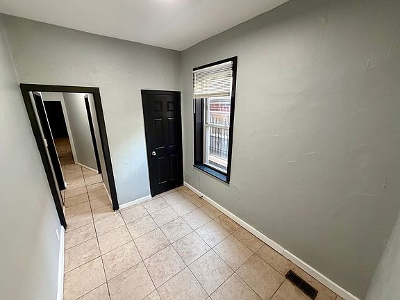 5th image of 3410 Osage St