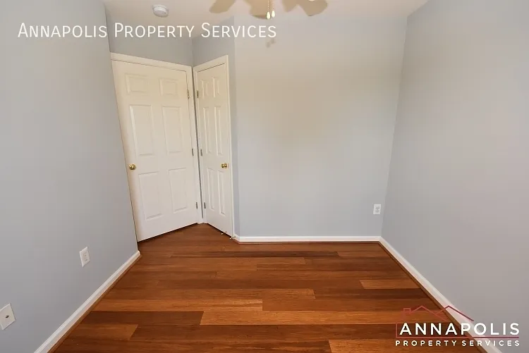 916 Glaze Ct — Photo 23