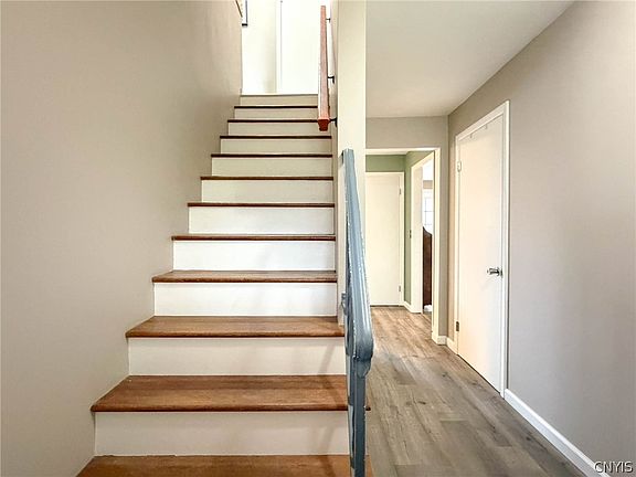 4th image of 2955 Graffenburg Rd