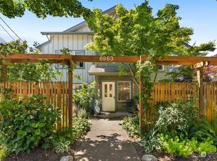 6963 California Ave SW UNIT 202, Seattle, WA 98136