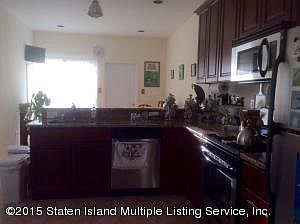 4th image of 36 Mills Ave