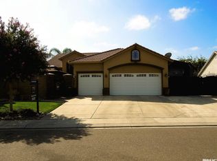 3012 Degas Ln, Modesto, CA 95355