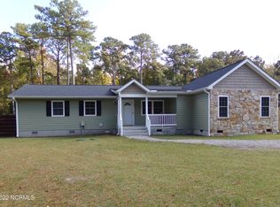 407 Bradford Dr, New Bern, NC 28560