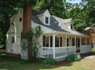 726 Cabin Creek Dr, Hopewell, VA 23860