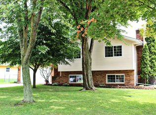 2739 Capri Ct, Rockford, IL 61114
