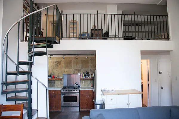 Sold by Carol Quatrone | media 8