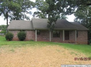 16877 Highway 4 E #E, Senatobia, MS 38668